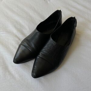 Vince Black Leather Pointed Flats
